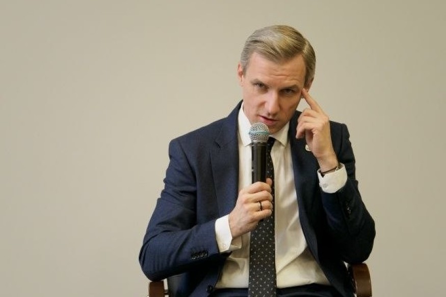 После зимы снова "вспомнили" про дороги